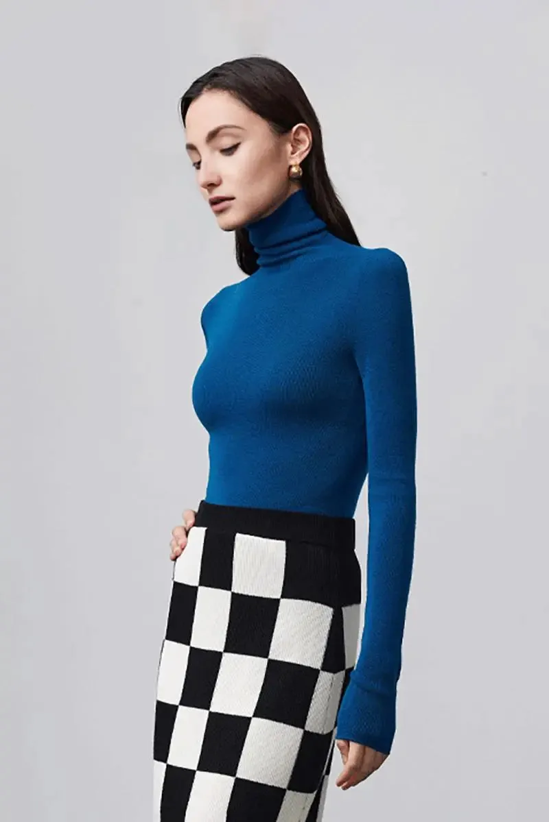 100 Merino Wool Seamless Knit Turtle Neck Sweater