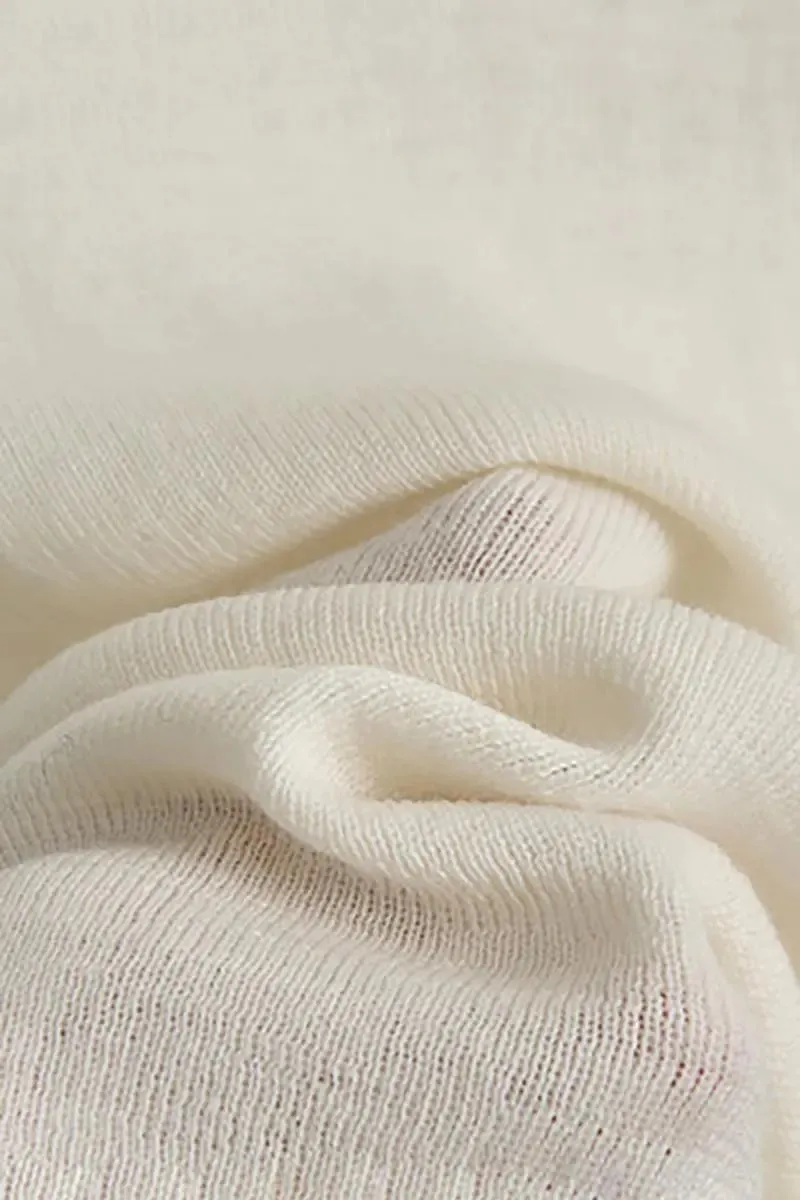 100 Merino Wool Seamless Knit Turtle Neck Sweater