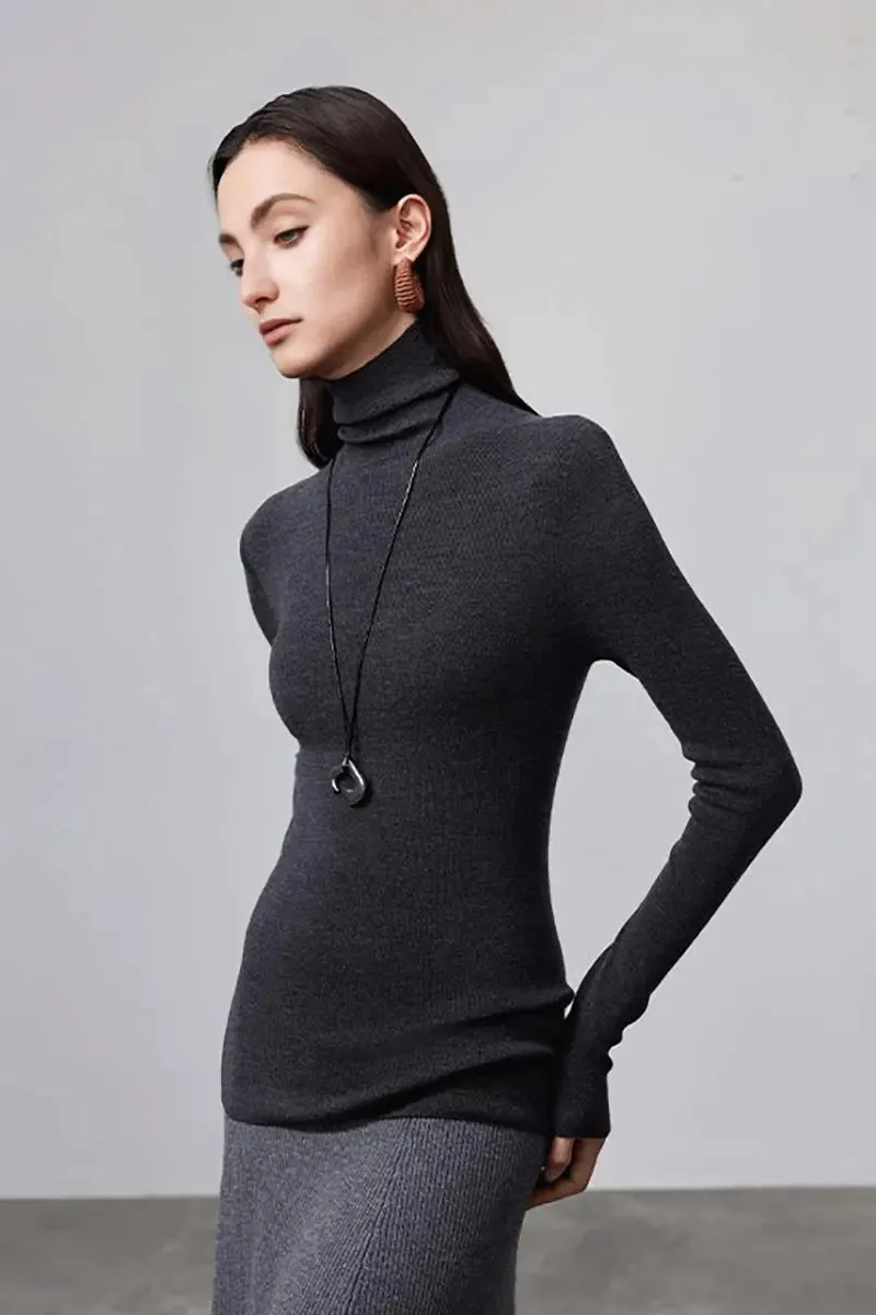 100 Merino Wool Seamless Knit Turtle Neck Sweater
