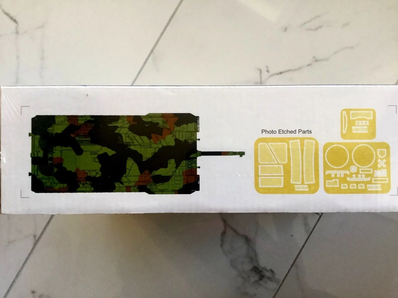 1/35 82423 HOBBY BOSS LEOPARD 2 A5/A6NL