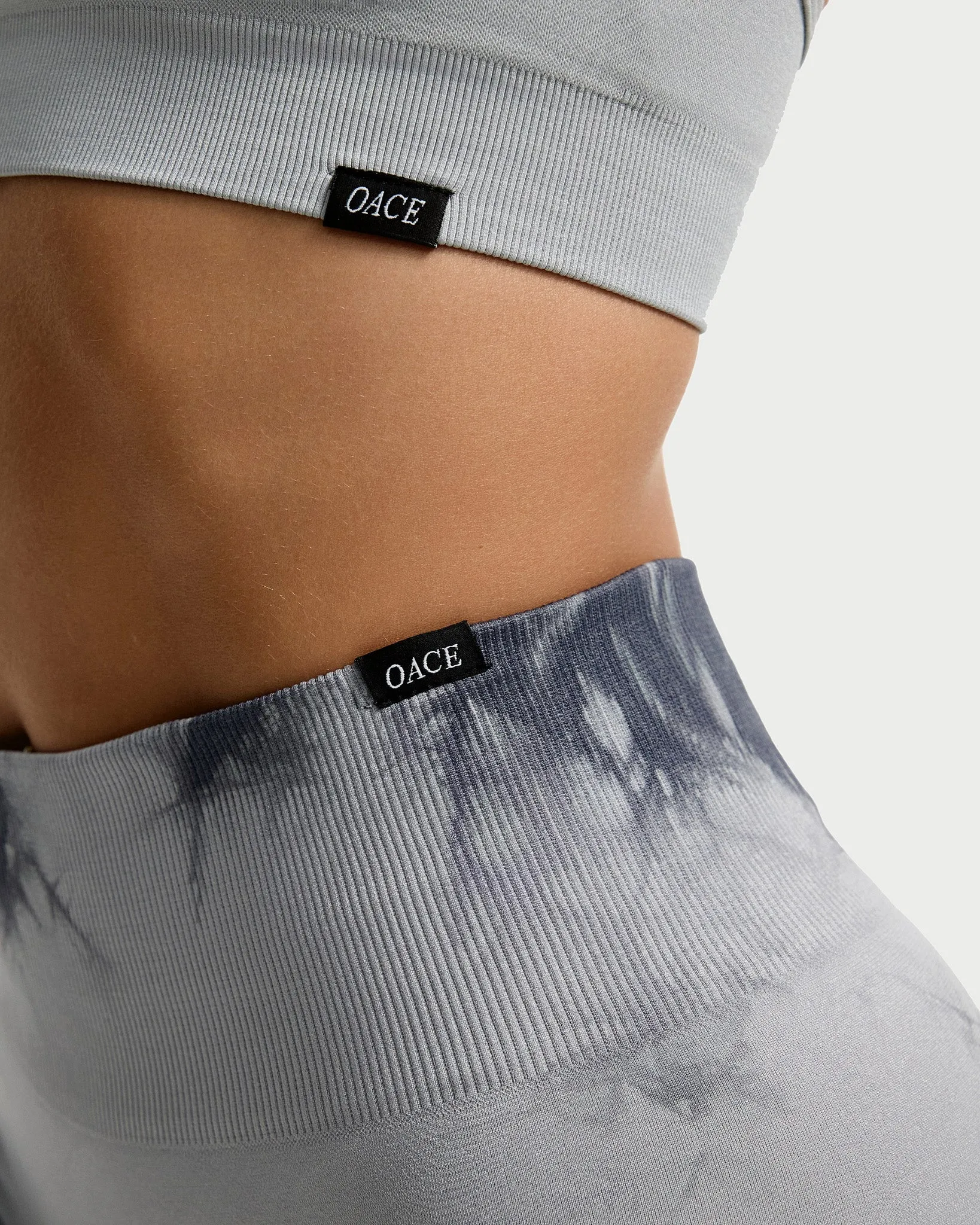 Alive Batik Leggings
