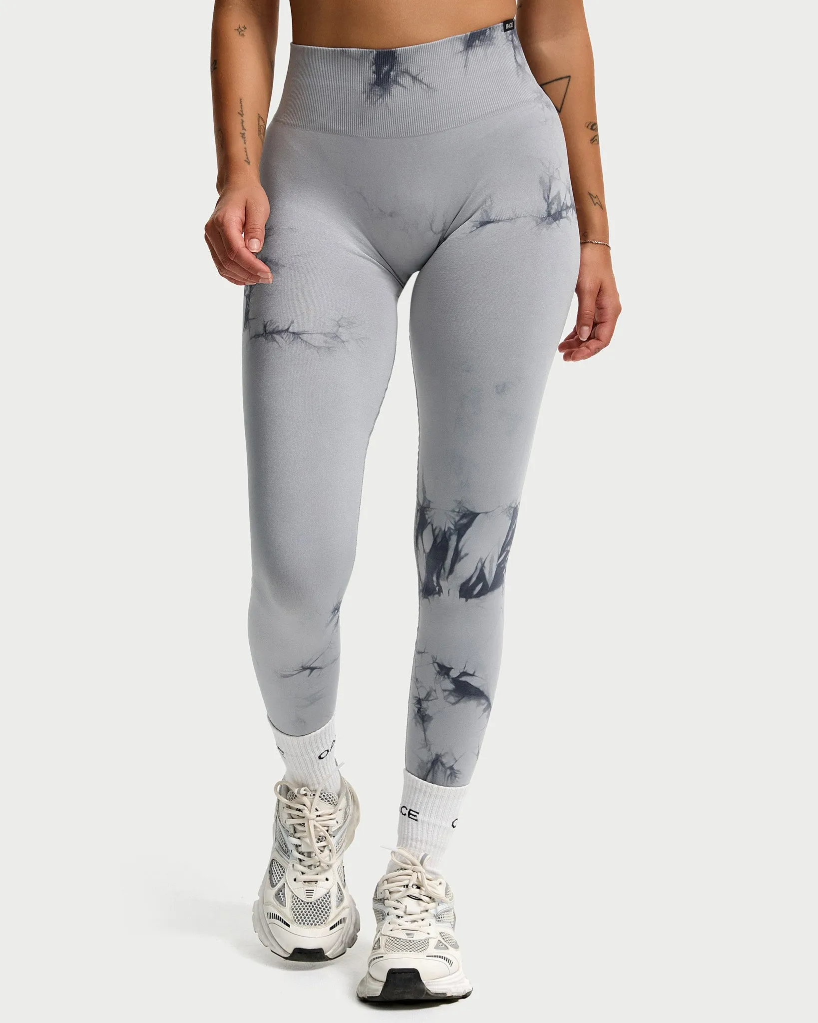 Alive Batik Leggings