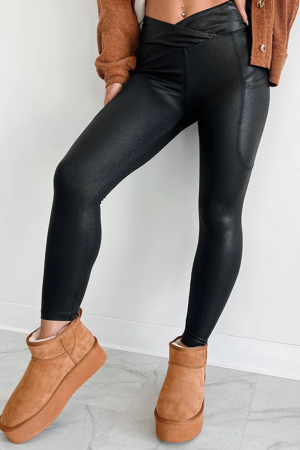 Black High Waist Pocketed Leggings