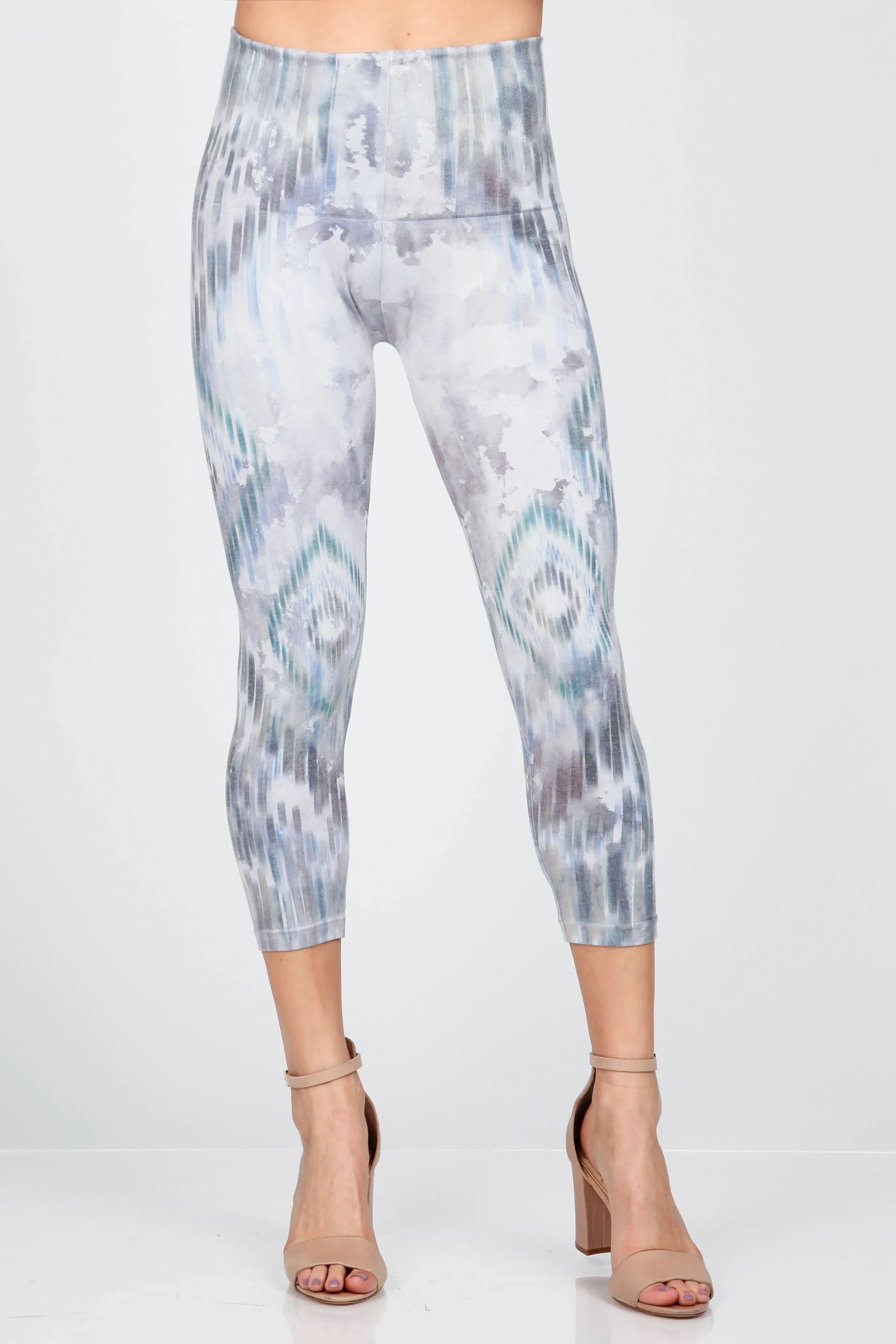 Capri/Short High Waist Cropped Ikat Print Leggings