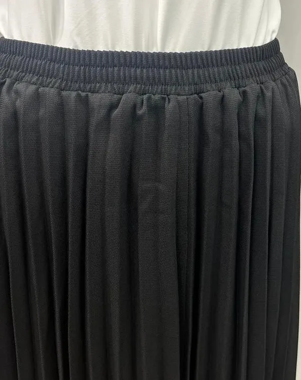 CLASS COLLECTION PLEATED TEXTURED SKIRT-29 BLACK