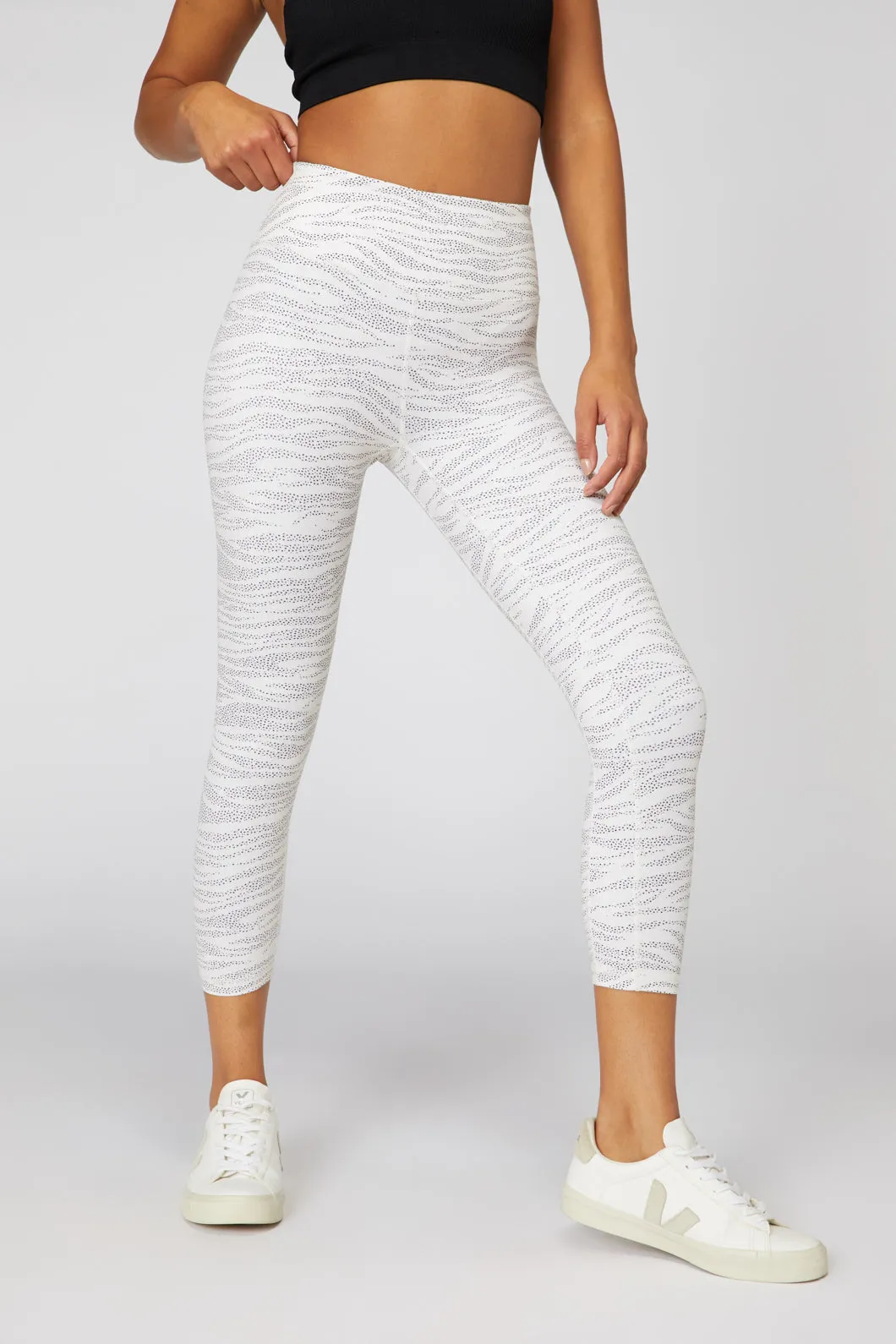 Cosmic 7 8 Legging