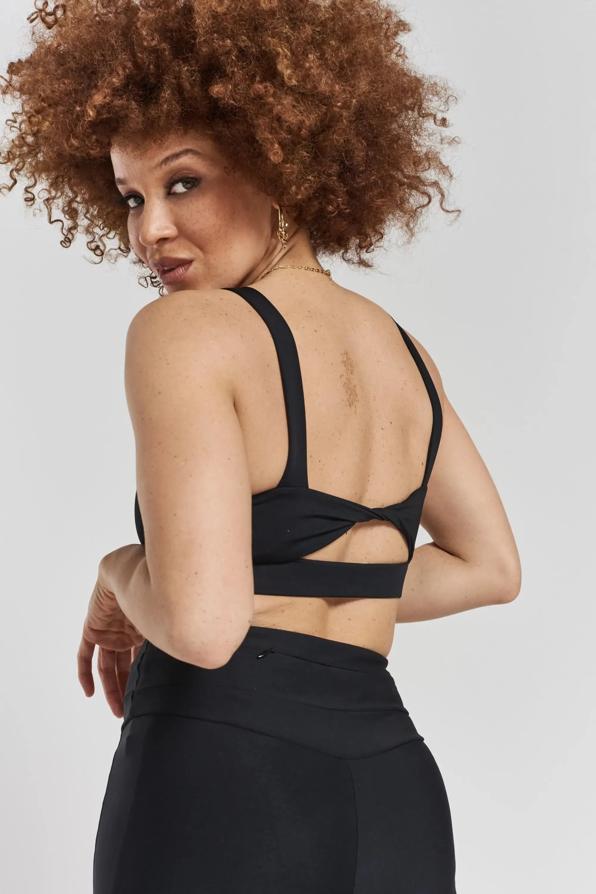 Cycad Recycled-Fabric Performance Leggings - Volcanic Black