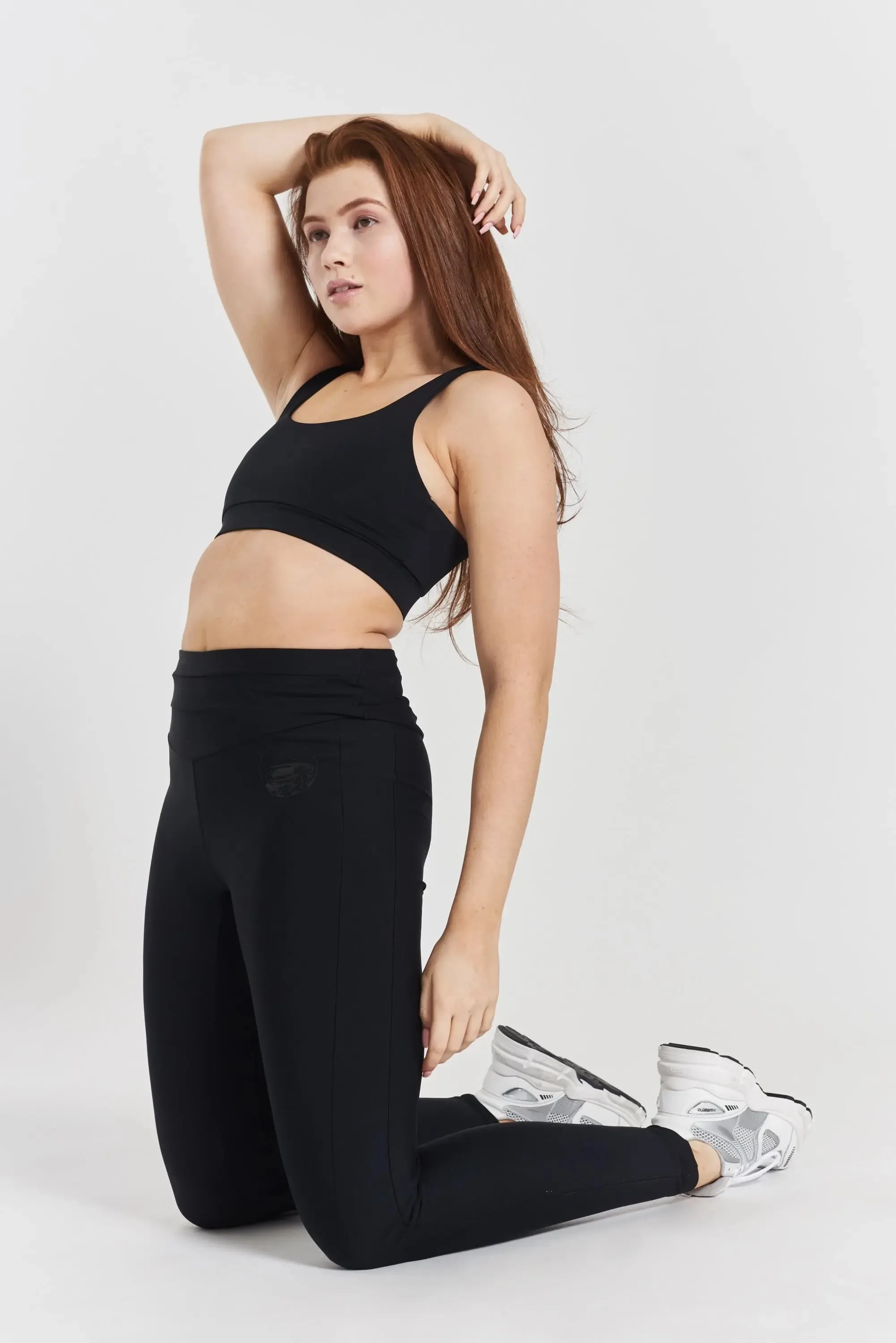 Cycad Recycled-Fabric Performance Leggings - Volcanic Black