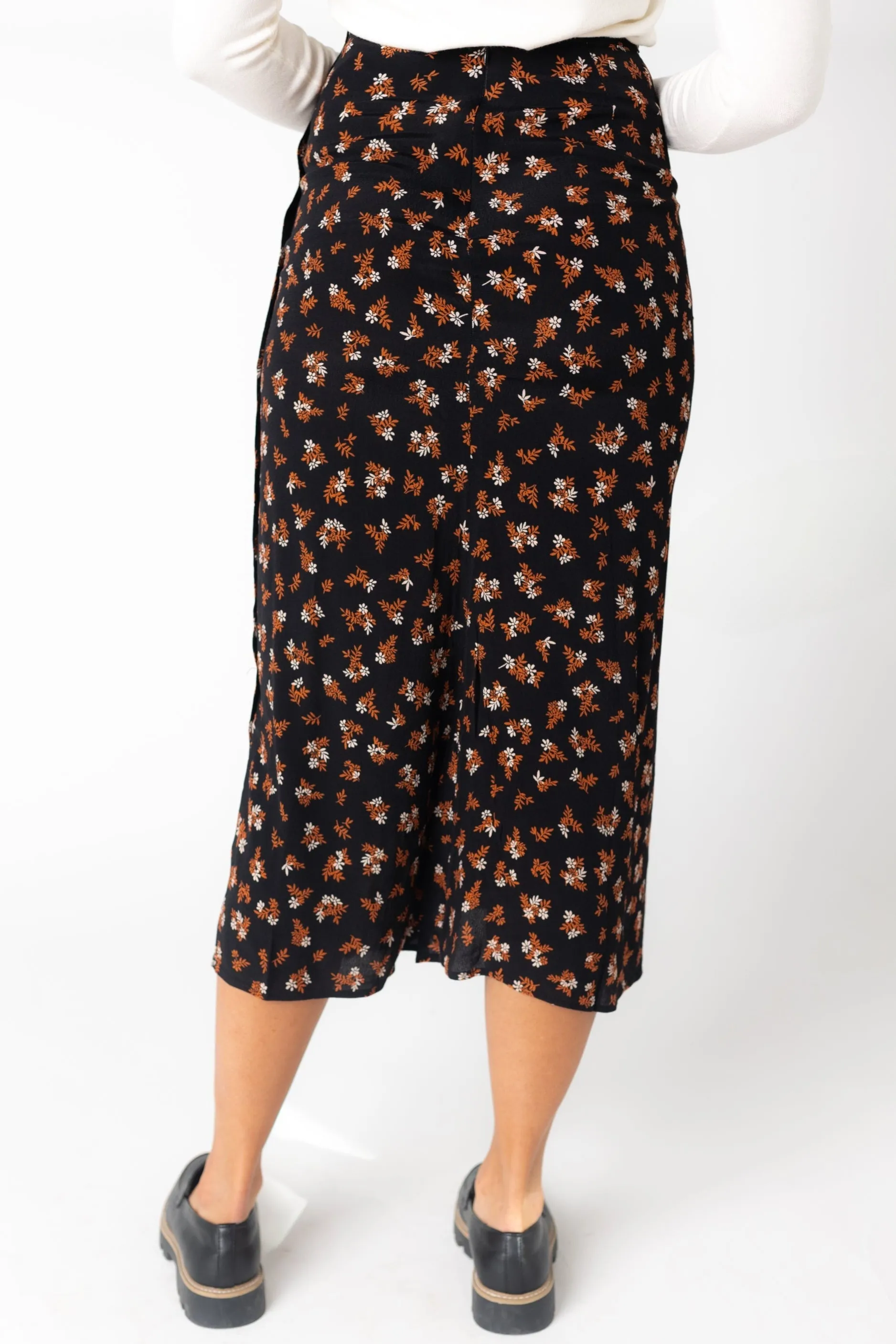 Erica Floral Button Skirt