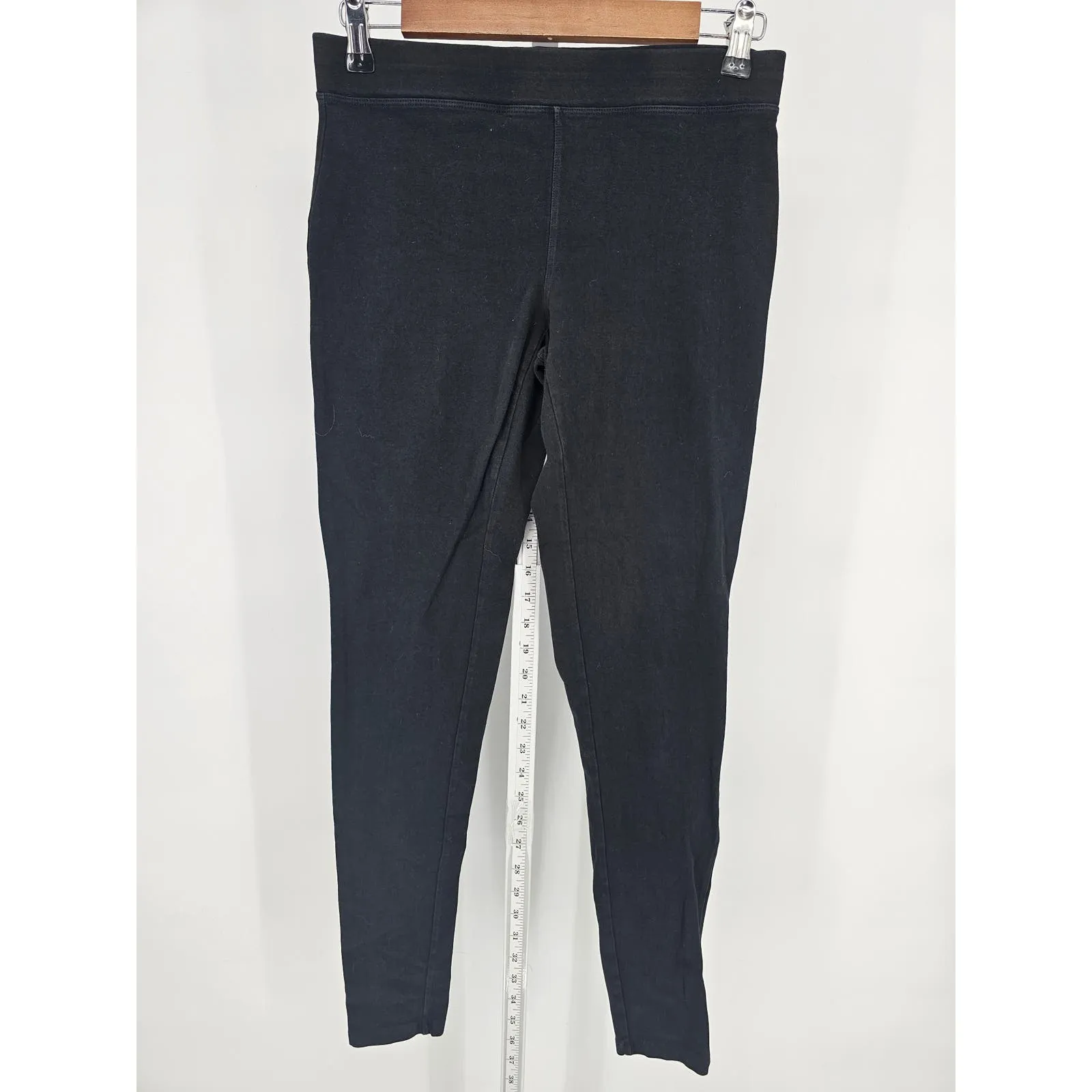 Express Womens Sz M Pull On Solid Black Full Length Leggings