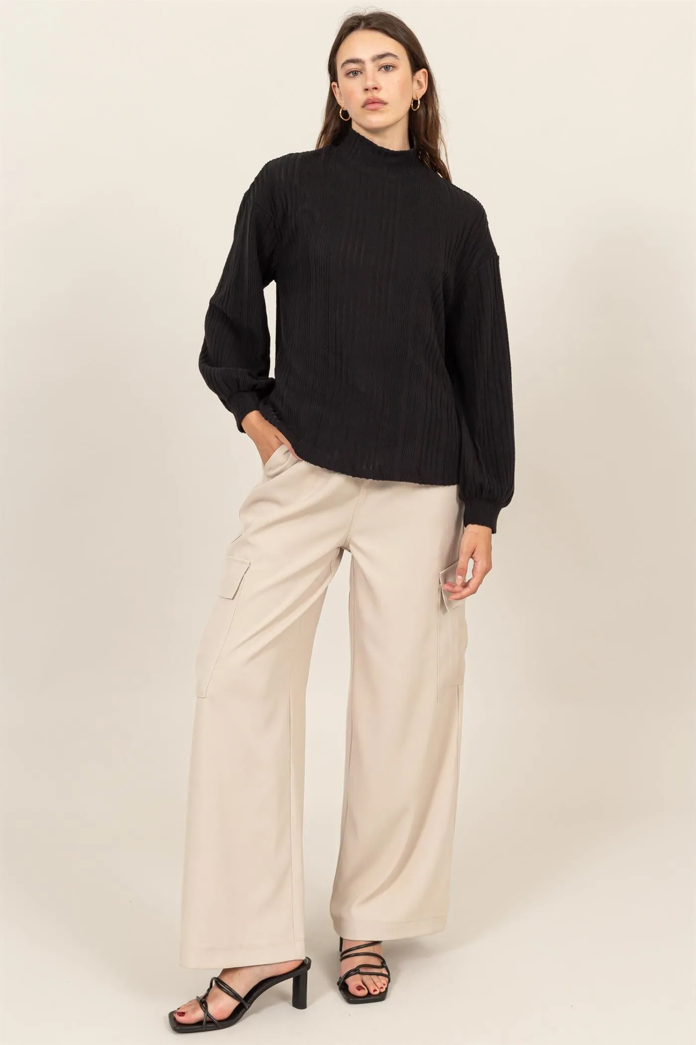 HF24A388-DRAWSTRING WIDE-LEG PANTS WITH POCKETS