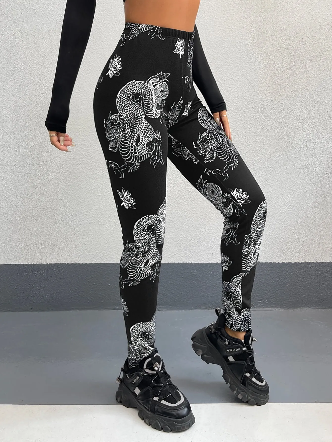 ICON Chinese Dragon Print Leggings