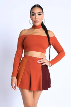 Long Sleeve Top w Choker Off-shoulder Pleated Skirt Set