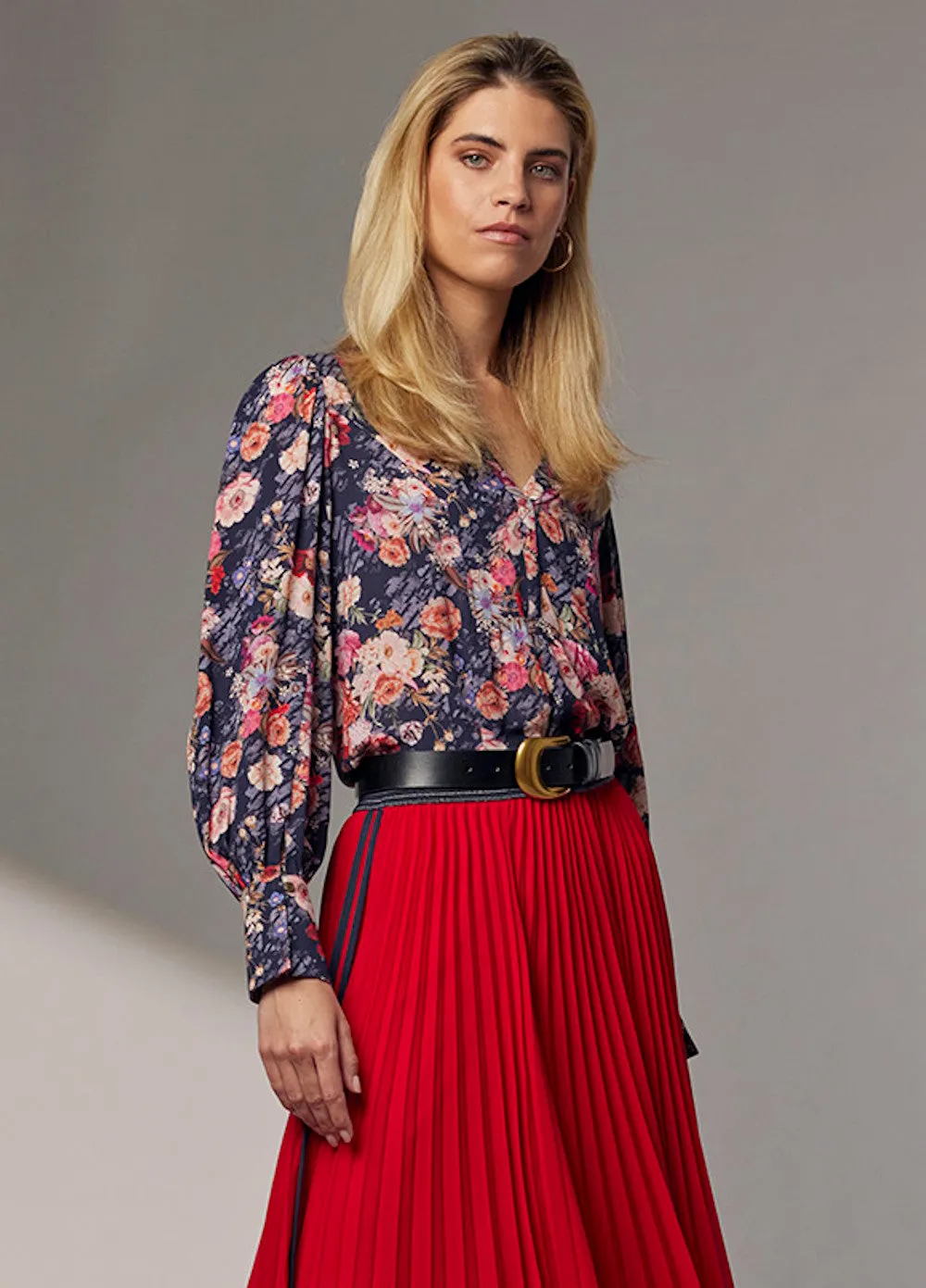 Madly Sweetly Just Pleat It Skirt - Scarlet