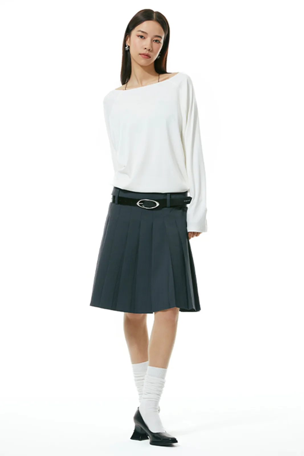 midi-length pleated skirt