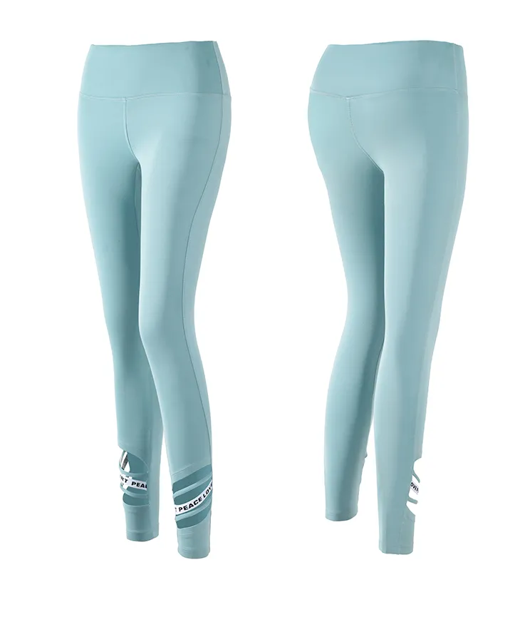 MIP ACTIVE STRAP DETAIL CROP LEGGINGS IN LIGHT BLUE