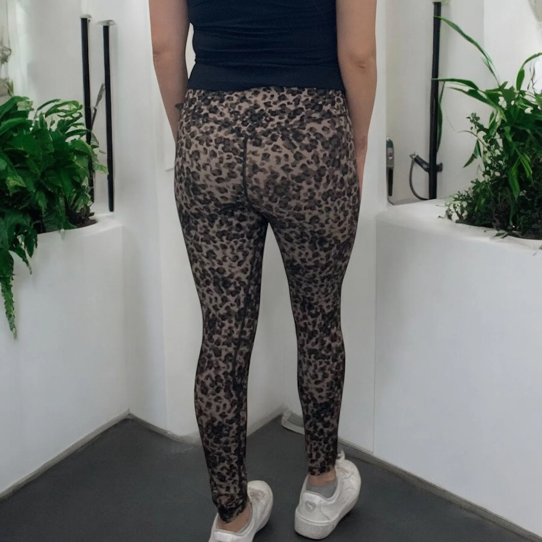 Nancy Ribbed Cheetah Leggings