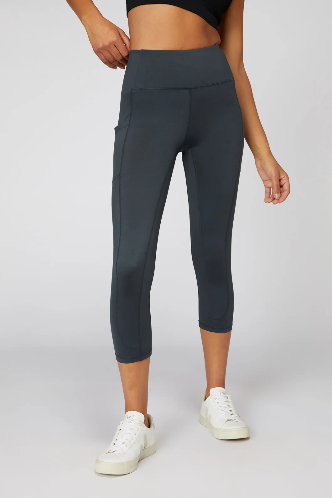 Nova 3 4 Legging