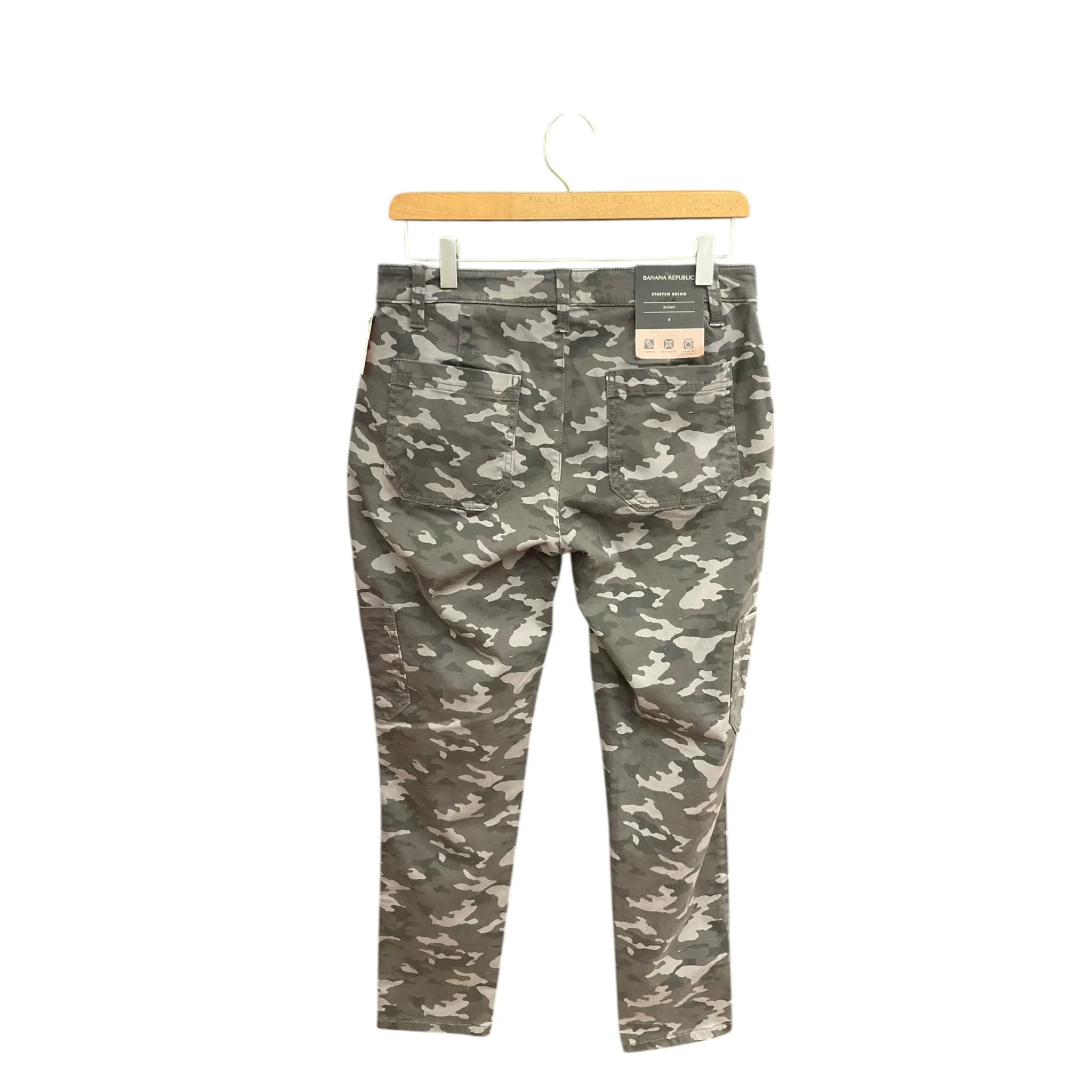 Pants Cargo & Utility By Banana Republic In Camouflage Print, Size: 4