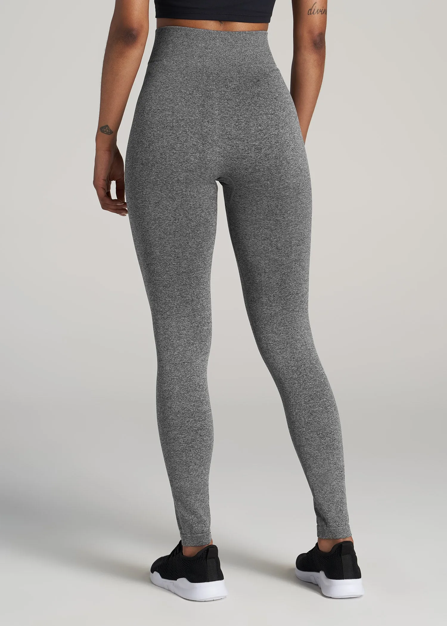 Seamless Leggings for Tall Women in Black & Grey Heather
