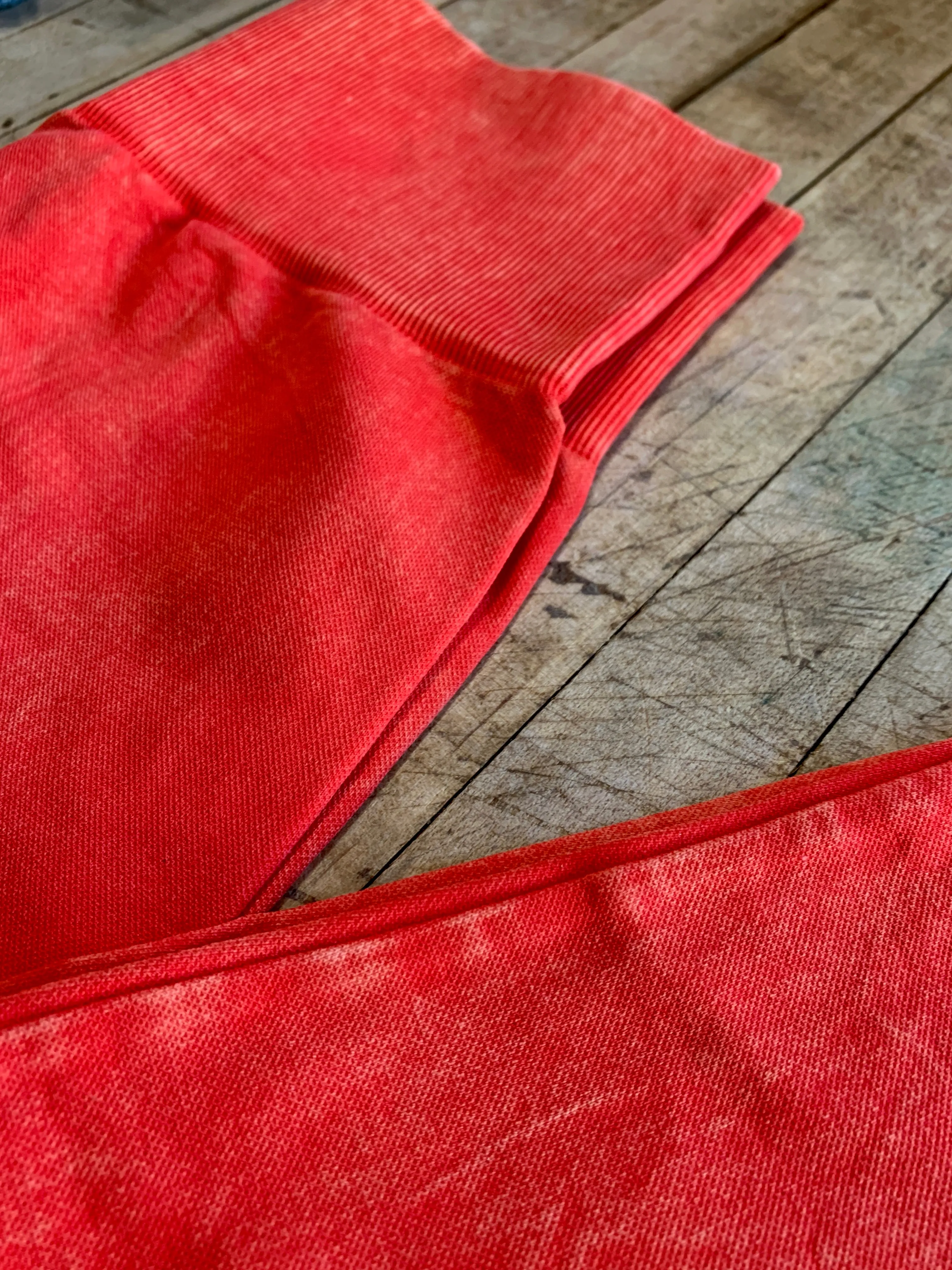 Simple Vintage Leggings in Fiesta