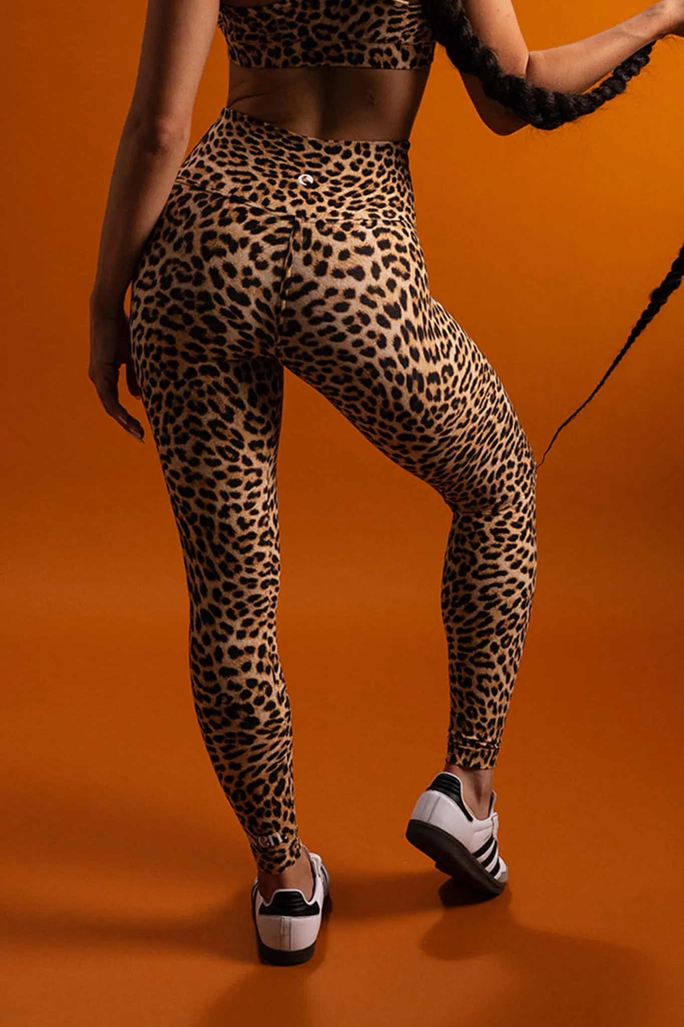SPOTTED ZIPPER TOP   SPOTTED LEGGINGS