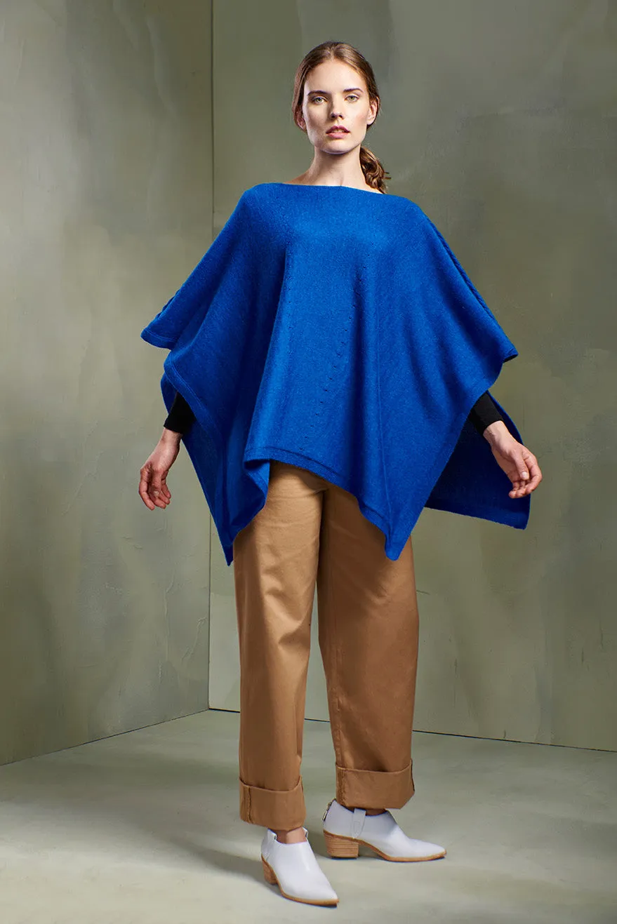 Tatiana Poncho Baby Alpaca Color Blu