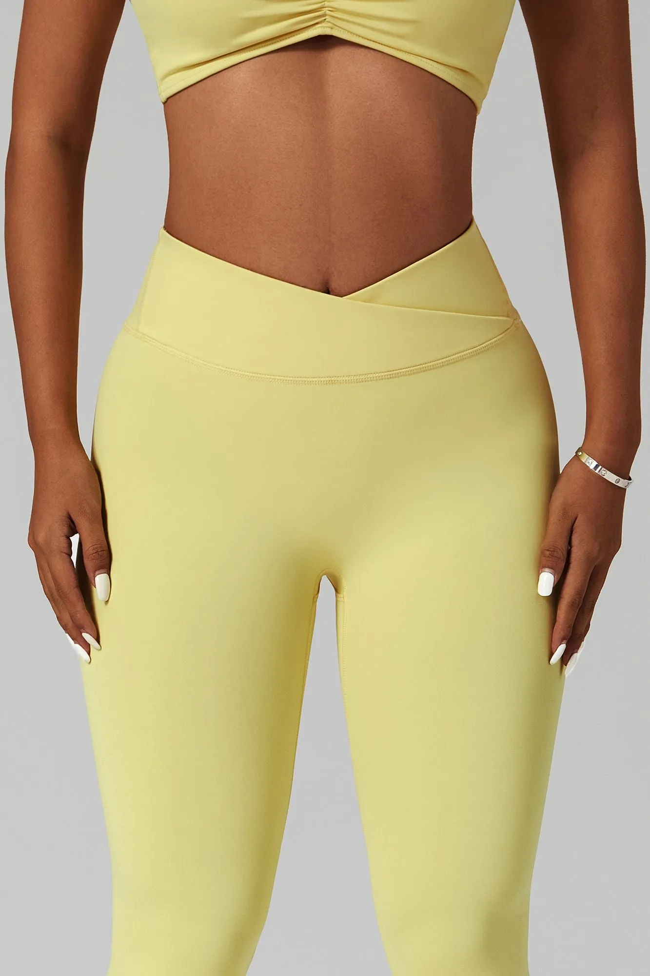 V-Waist Butt-Sculpting Legging