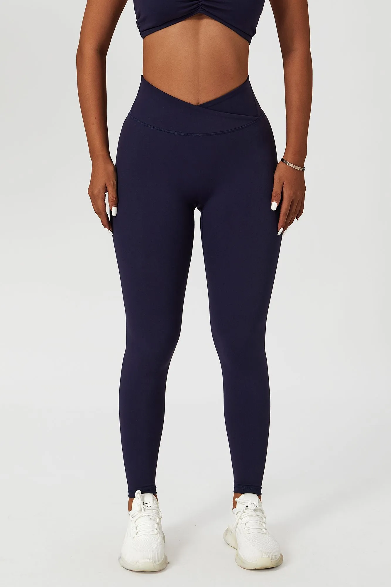 V-Waist Butt-Sculpting Legging