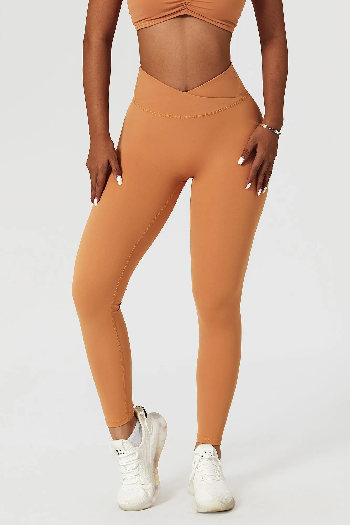 V-Waist Butt-Sculpting Legging