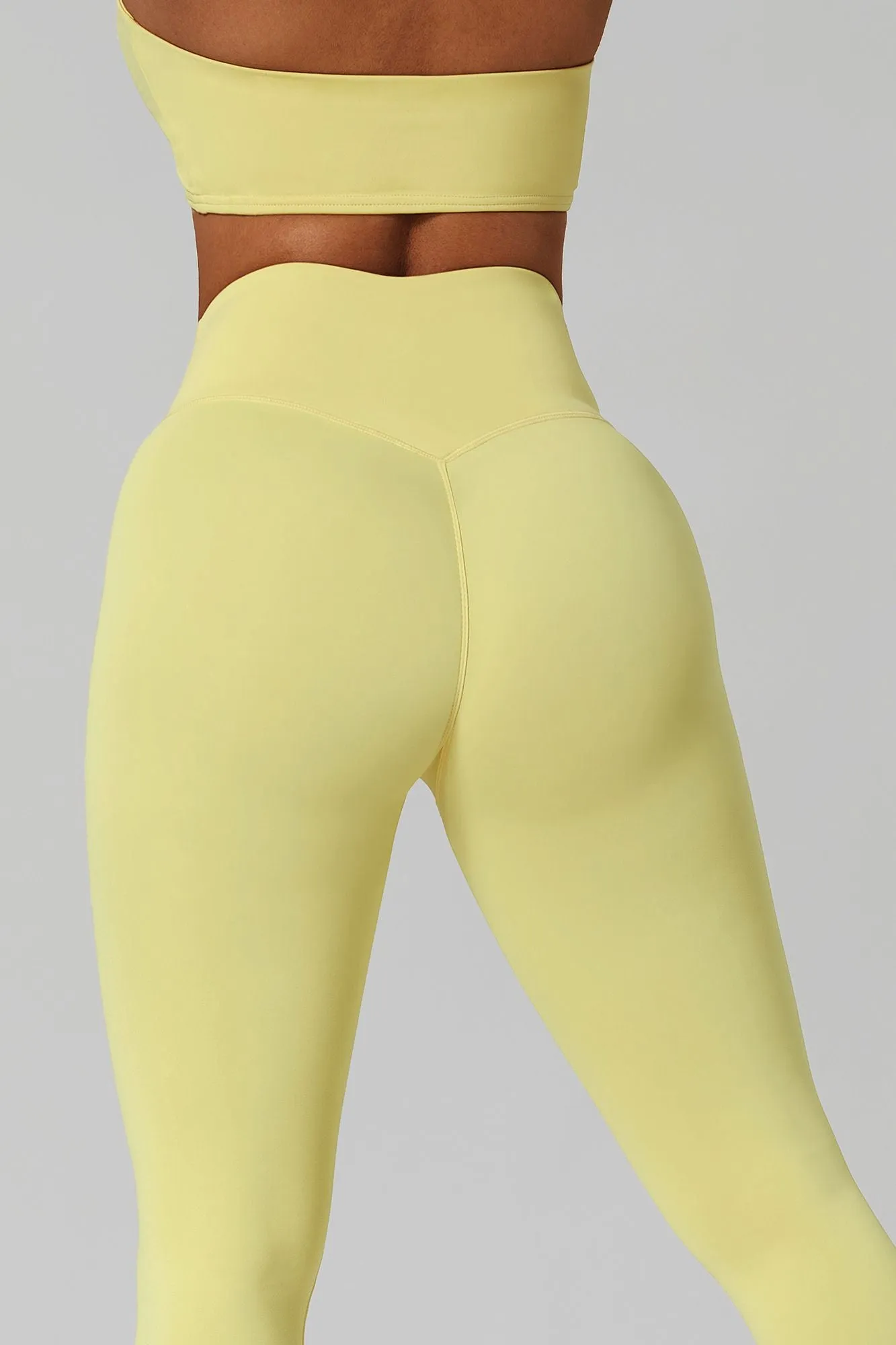 V-Waist Butt-Sculpting Legging