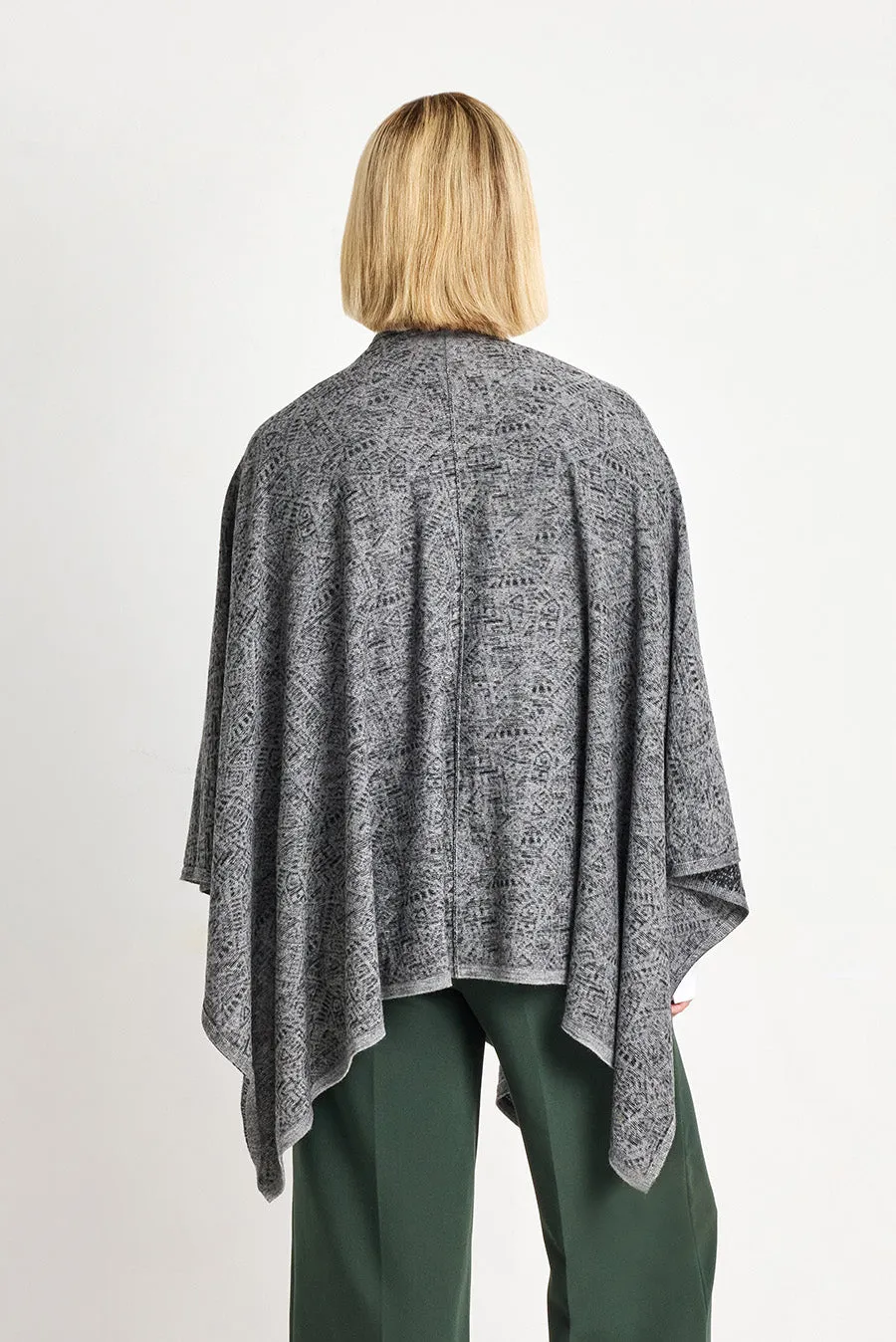 Web Poncho Baby Alpaca Color Nuage