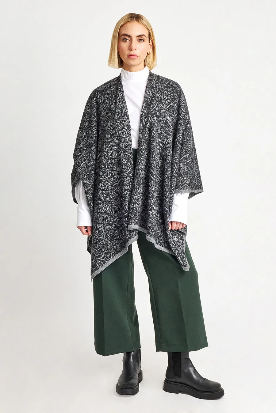 Web Poncho Baby Alpaca Color Nuage