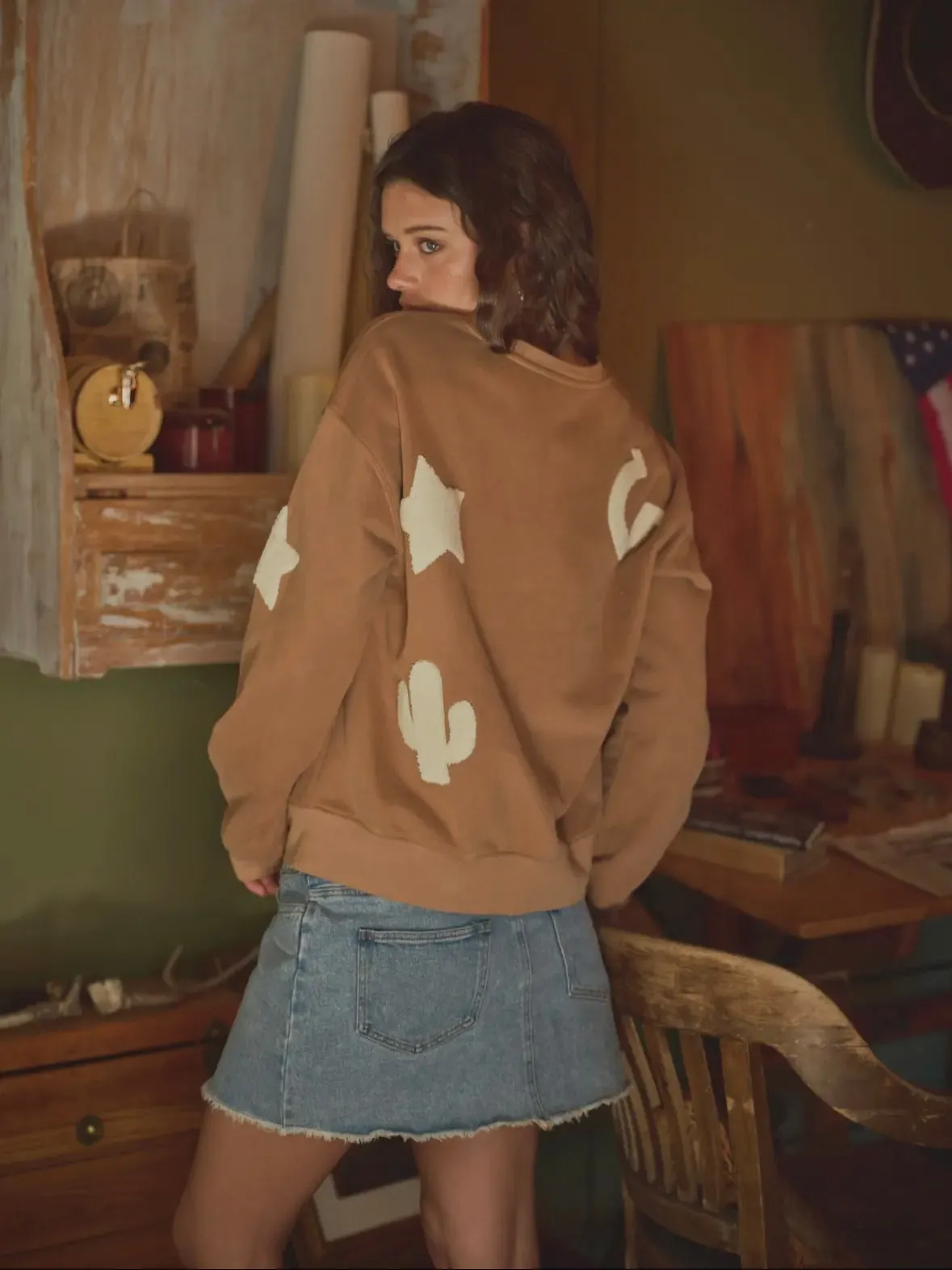 Western Textured Patchwork Sweatshirt