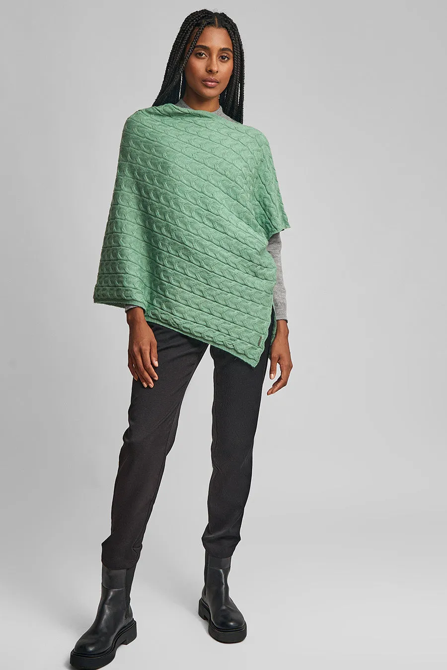 Willow Poncho Baby Alpaca Color Basil