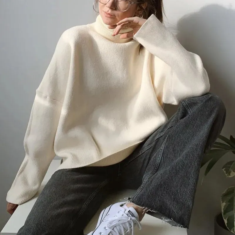 Women's Elegant Turtleneck Sweater | Ideal for Autumn/Winter